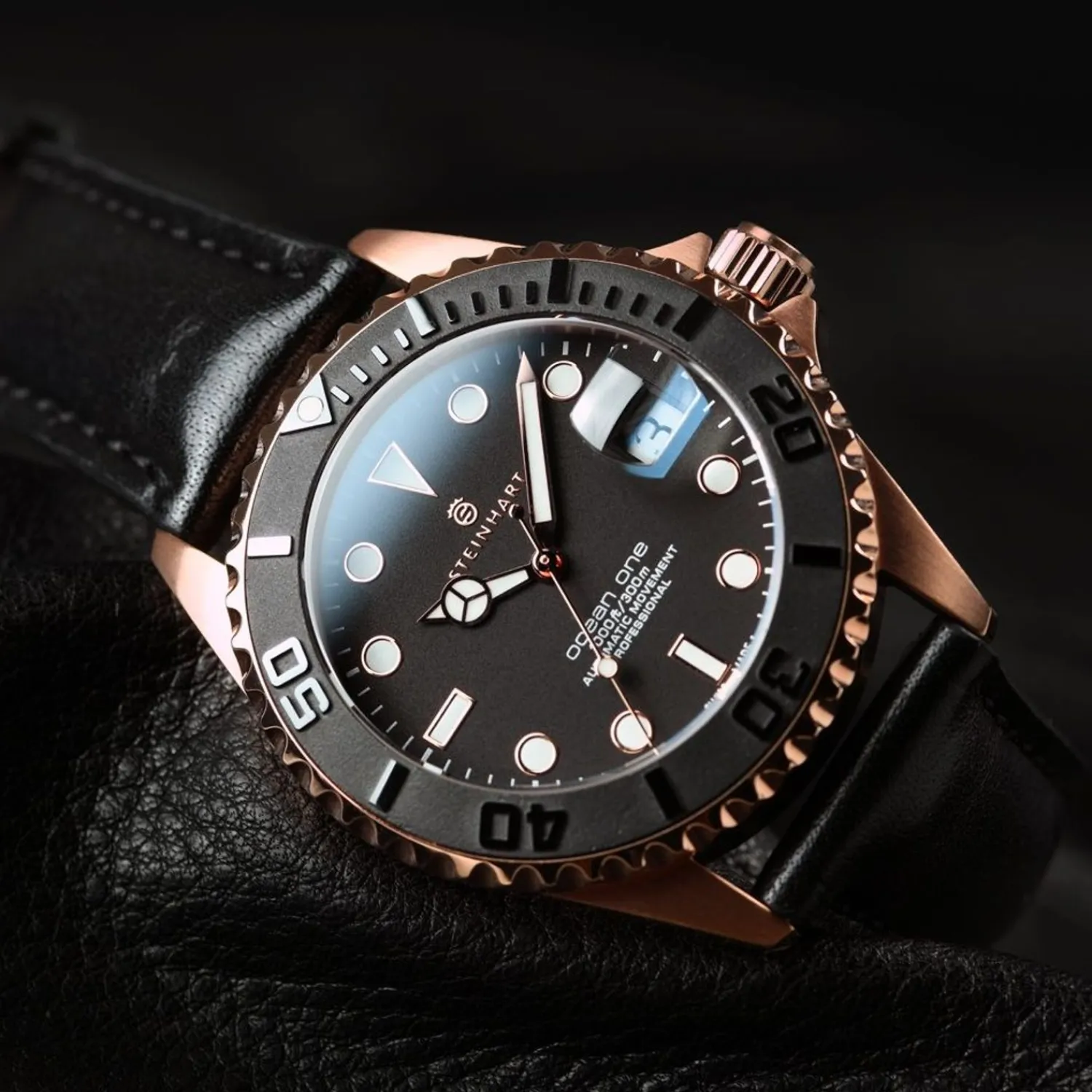 Steinhart Watches Dameshorloges^Ocean 39 Roze-Gouden Keramiek Duikhorloge