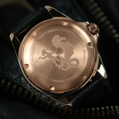 Steinhart Watches Duikhorloges 39 Mm^Ocean 39 Roze-Gouden Keramiek Duikhorloge