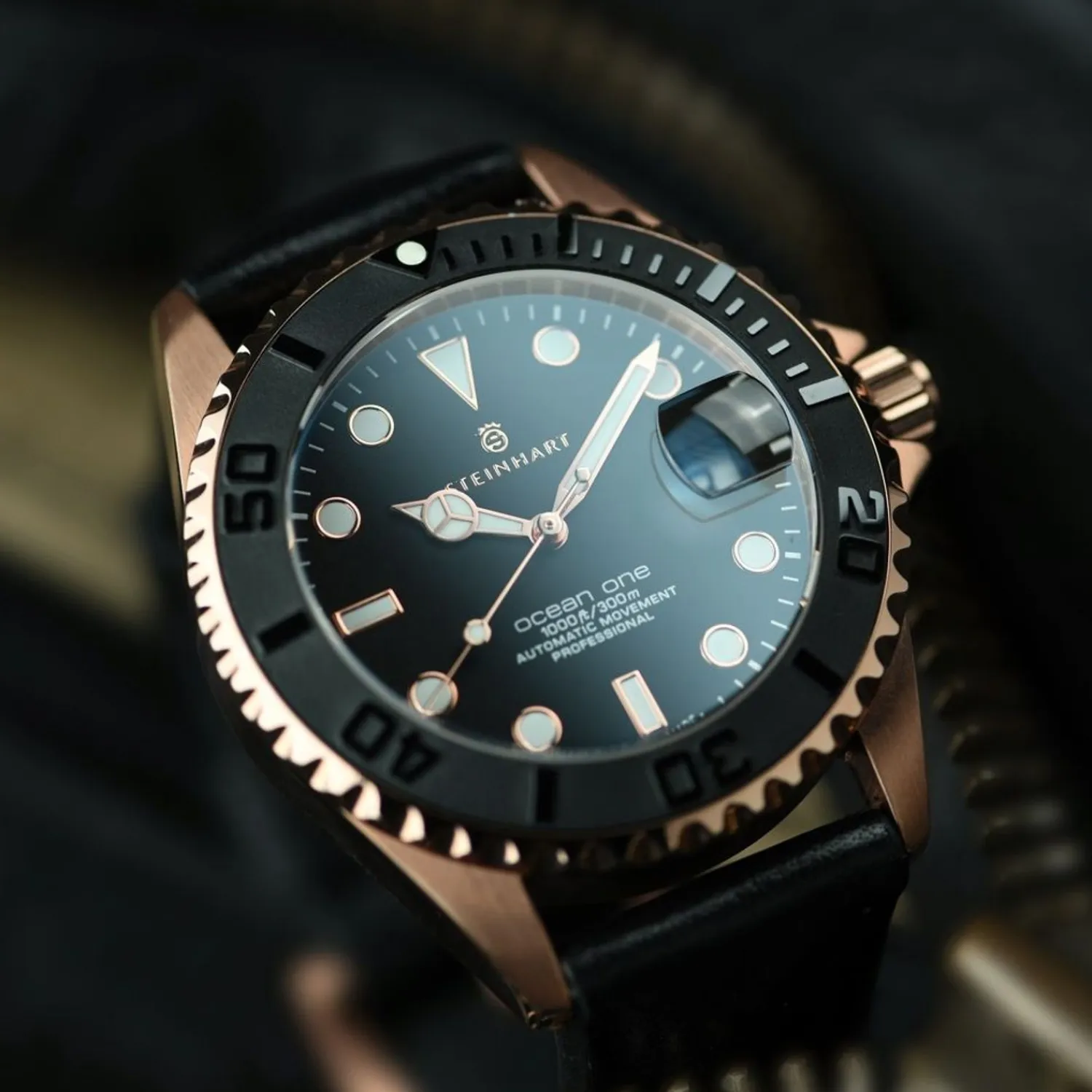 Steinhart Watches Duikhorloges 39 Mm^Ocean 39 Roze-Gouden Keramiek Duikhorloge