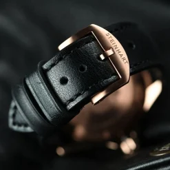 Steinhart Watches Duikhorloges 39 Mm^Ocean 39 Roze-Gouden Keramiek Duikhorloge