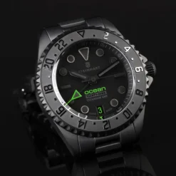 Steinhart Watches Duikhorloges 39 Mm^Ocean 39 Titanium Gmt Phantom Groen