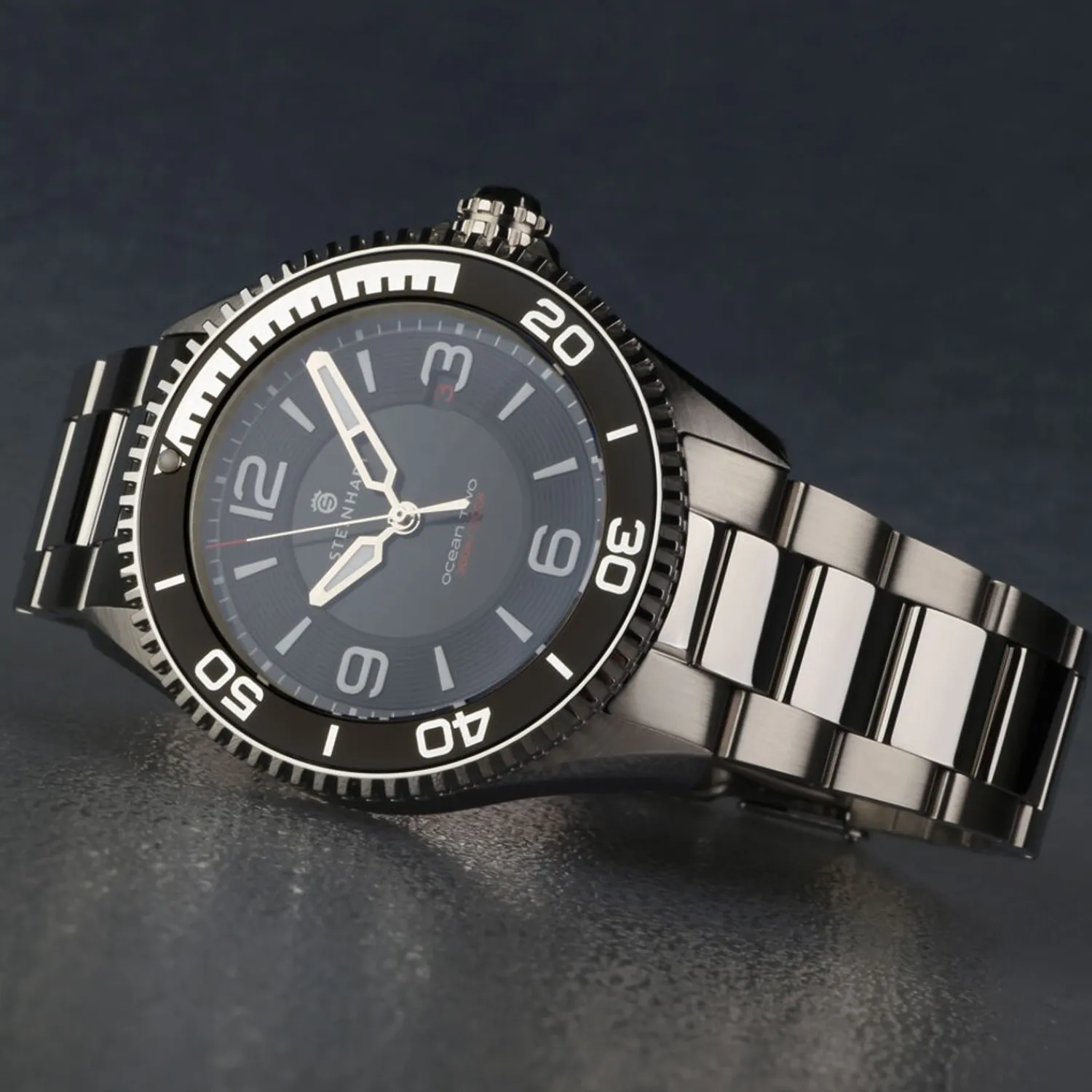 Steinhart Watches Duikhorloges 42 Mm^Ocean 2 Zwart Duikhorloge