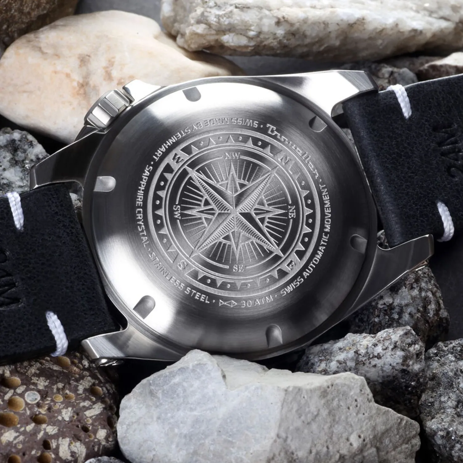 Steinhart Watches Duikhorloges 44 Mm^Traveller Gmt Zwart Duikershorloge