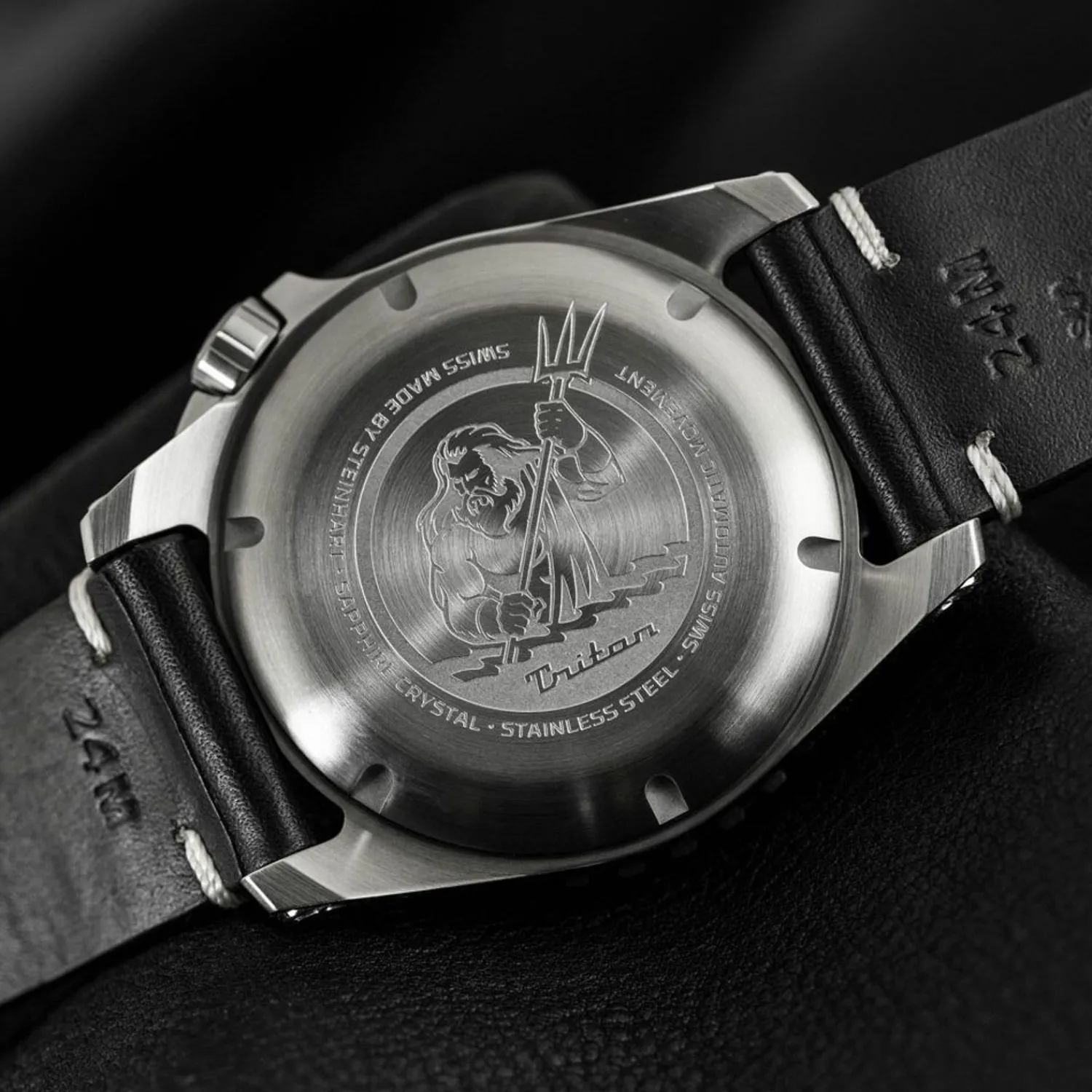 Steinhart Watches Duikhorloges 44 Mm^Triton 30 Atm Zwart Duikhorloge